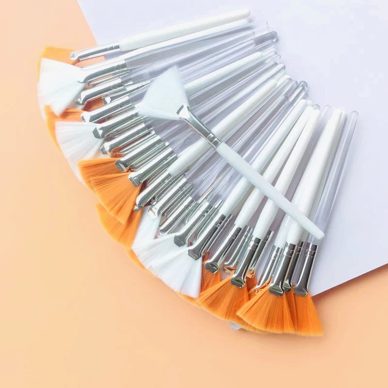 20/50 PCS Set Fan Shape Foundation Makeup Brushes Multifunctional Facial Mask Brush Essential Oil Women Beauty Makeup Tools Brush For Travel Night Club