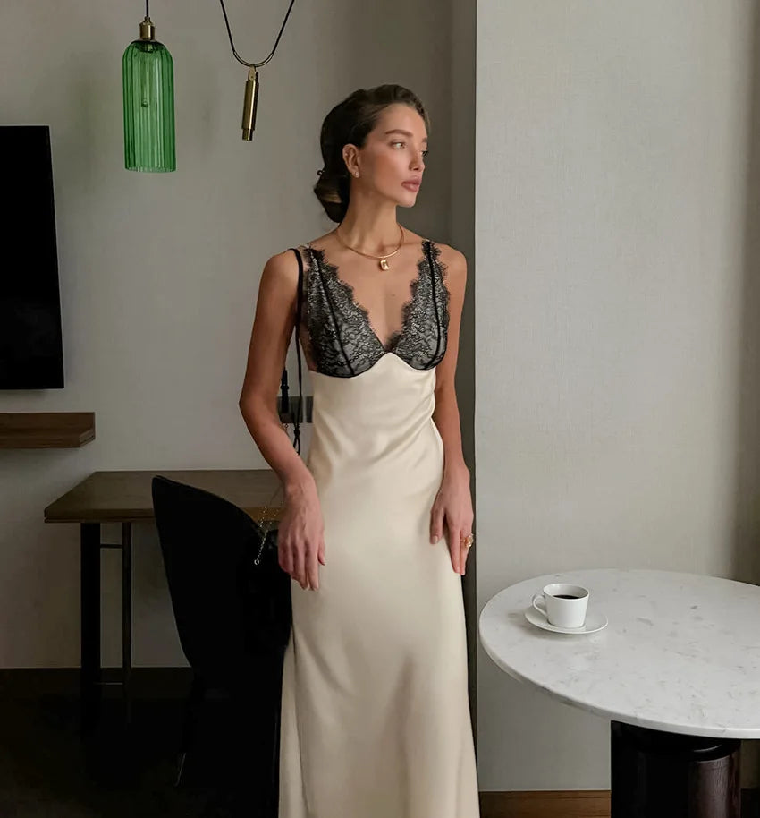 Just Arrived Black/White Color  Lace V-Neck Long Dress Women's Patchwork High Waist Slim Backless Summer 2026 New Dress Female Evening  Party Dress Gown