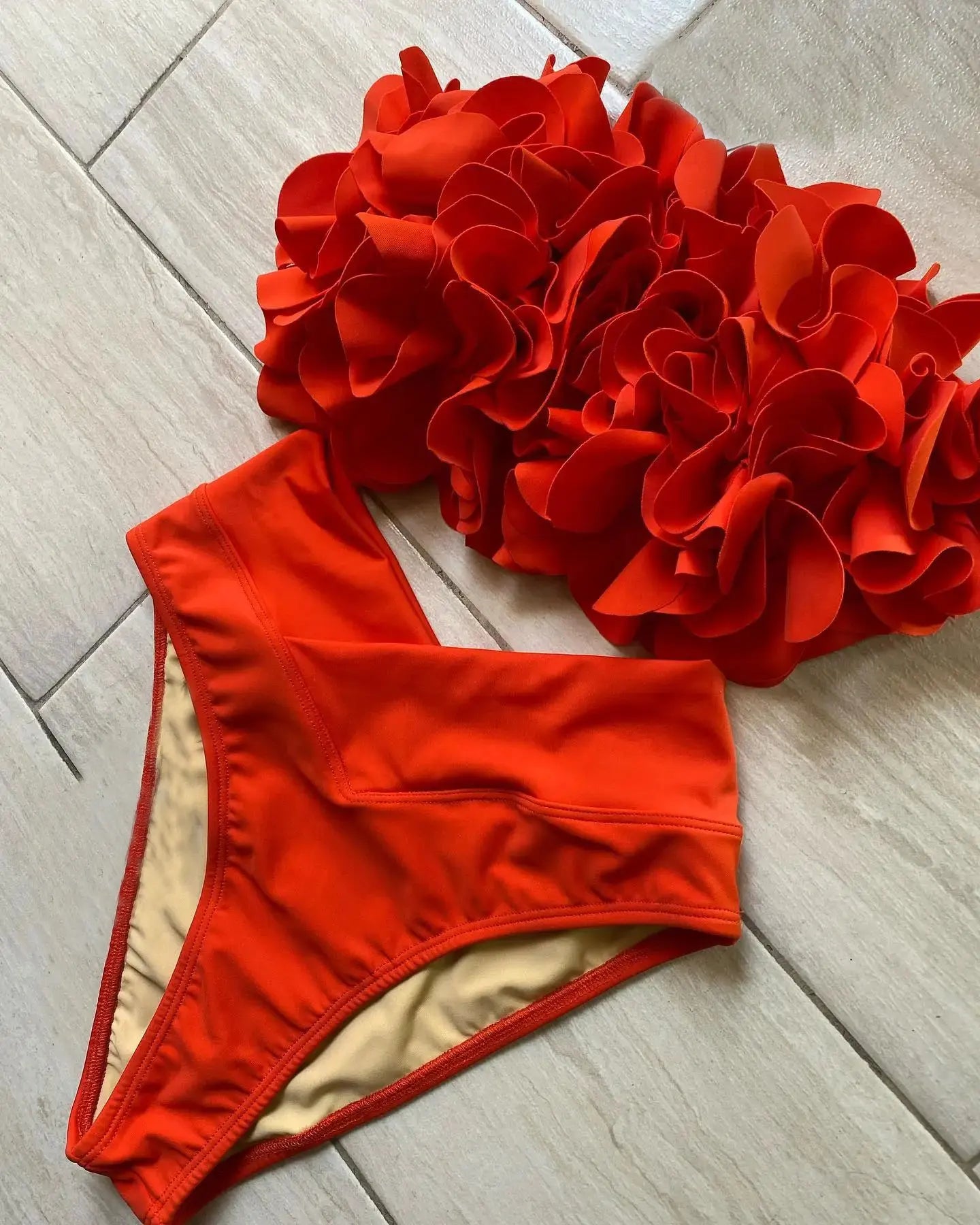 NEW Summer Sexy Petal Push Up Backless Bikini Set Women Fashion Flower Ruffles Bikini Lady Solid Beachwear Bathing Suit Girls Ladies Beach Wear