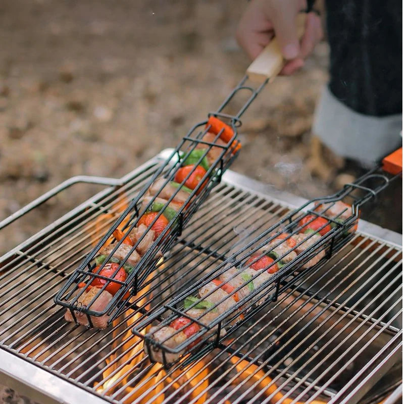Outdoor Wooden Handle Barbecue Cage Camping Meat and Vegetable Barbecue Net Rack Picnic Barbeque Tools
