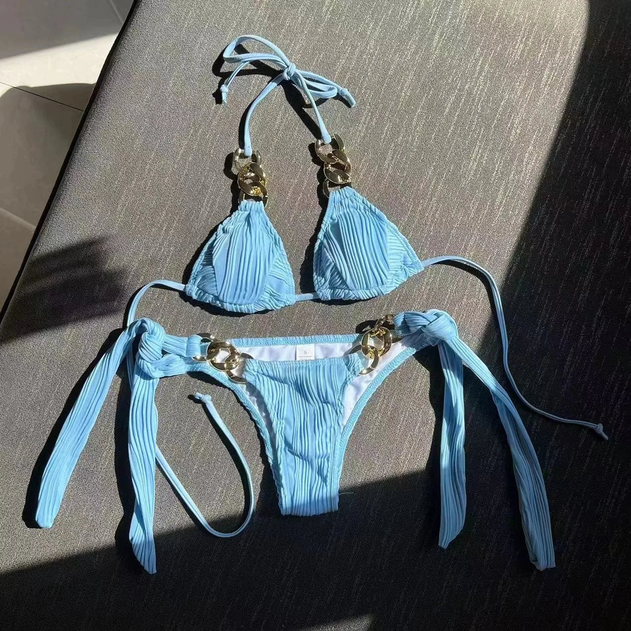 NEW 8 Colors Sexy Halter Metal Rings Bikinis Wrinkled Bikini Female Swimsuit Women Swimwear 2PCS Bikini Set High Cut Bathing Suit Swim Ladies Sexy Swimwear Bikini Set