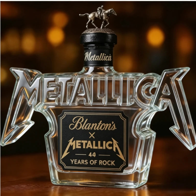 METALLICA Rock Band Shaped Whiskey Decanter Crystal 44th Anniversary Metal Home Display Wine Bottle Collectible Gift for Home Night Club Bars Pubs Barware Accessories