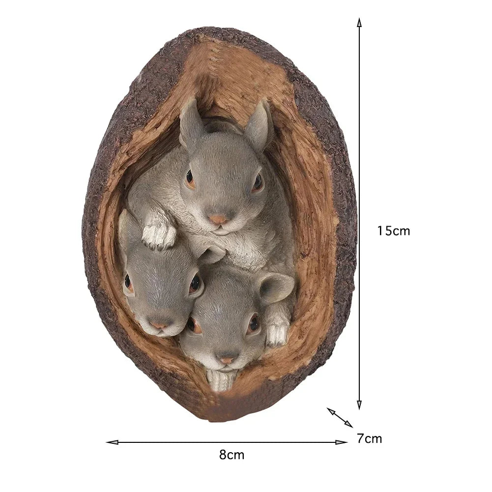 Resin Squirrel Garden Statue Tree Hole Statues Gift Outdoor Courtyard Coffee Shop Ornaments Garden Sculpture Art Decoration