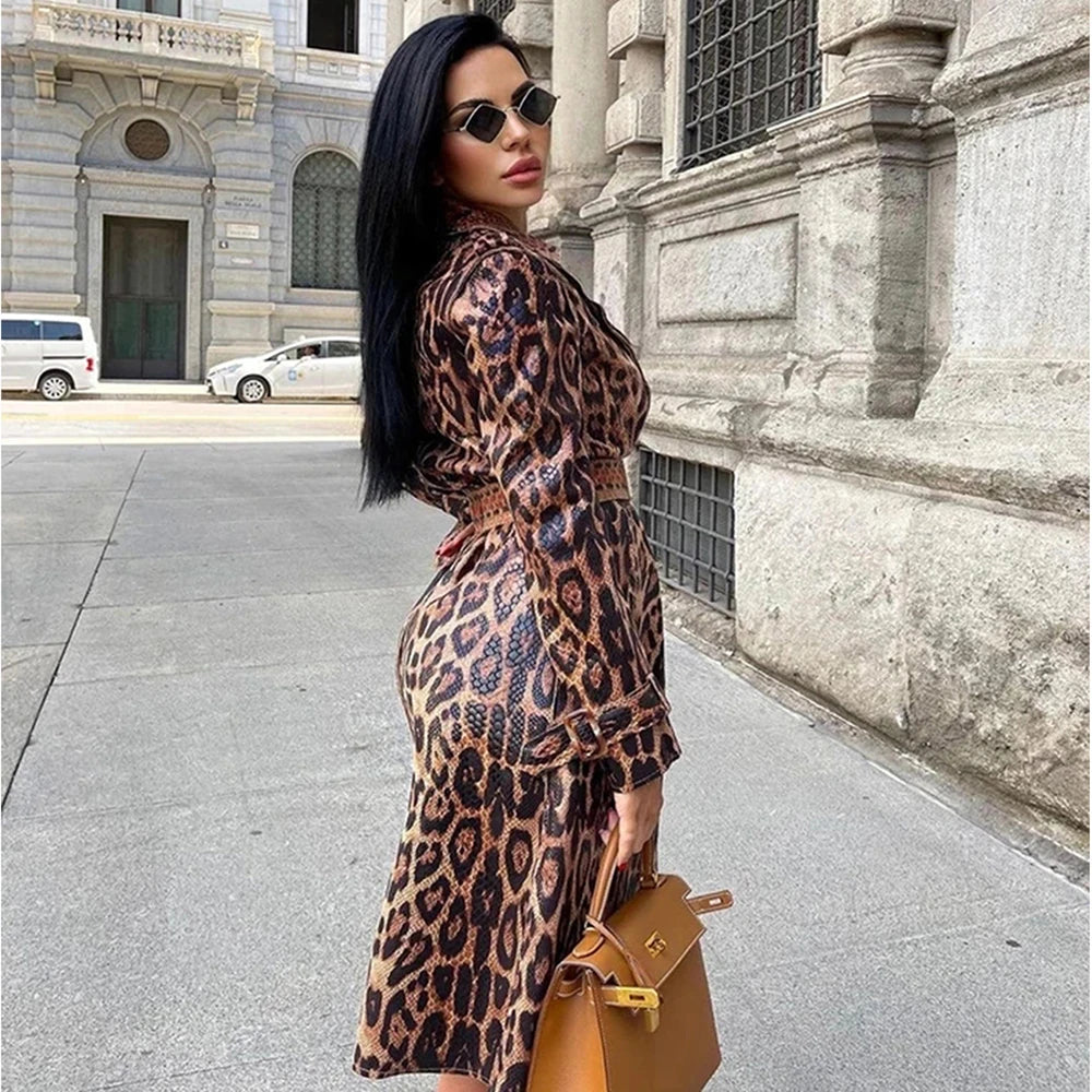 NEW Arrivals Luxury High Quality Winter New Snake Coat Women Sexy Belt Slim Patent Leather Washed Coats Female Evening Red Carpet Evening Nightclub Party Girls Ladies Luxury Fashion Clothing Supplies