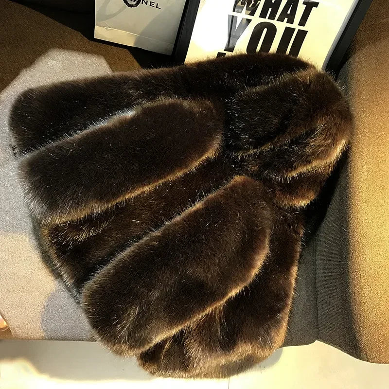 NEW Arrivals 2-14yrs Old Girl Fur Coat Winter Warm Snow Outerwear Children Cotton-Padded Italian Style Boys and Girls Mink Hair Hooded Fur Coat Short Baby Fur Coat Children Luxury Fashion Clothing Supplies