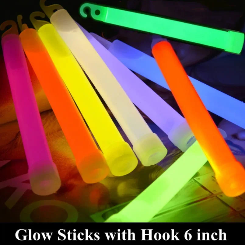 20-50 PCS Set Glow Sticks with Hook 6 inch Fluorescence Light for Hiking Camping Outdoor Survival SOS Emergency Concert Music Festival Wedding Birthday Party Rave Party Light Glowing Sticks