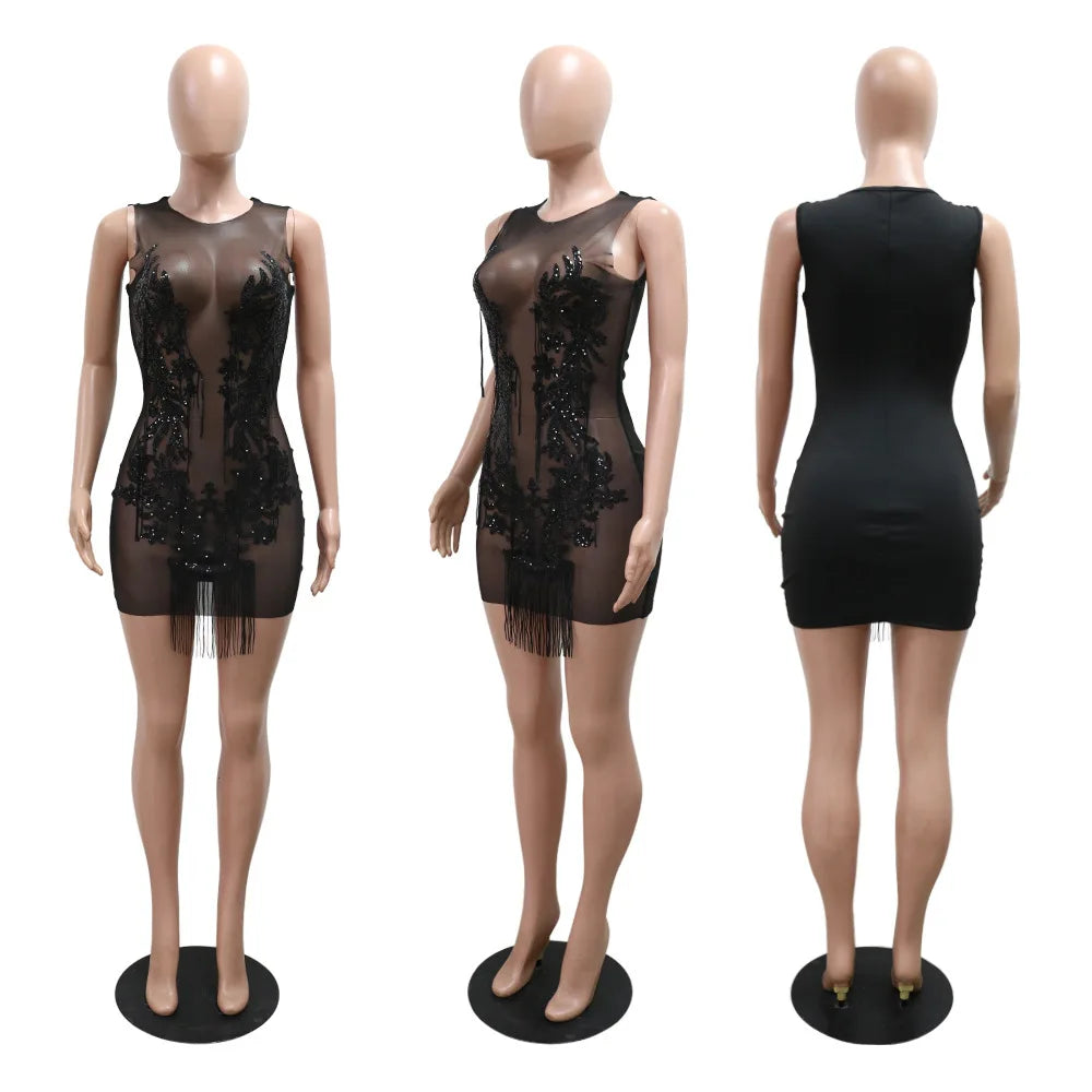Black/White Color Sexy Hot Girls Women O-Neck Sequined Tassel See Through Mini Dress Sleeveless Mesh Sexy Pencil Dresses Sexy Fashion Summer Evening Beach Party Night Clubwear Prom Clothes