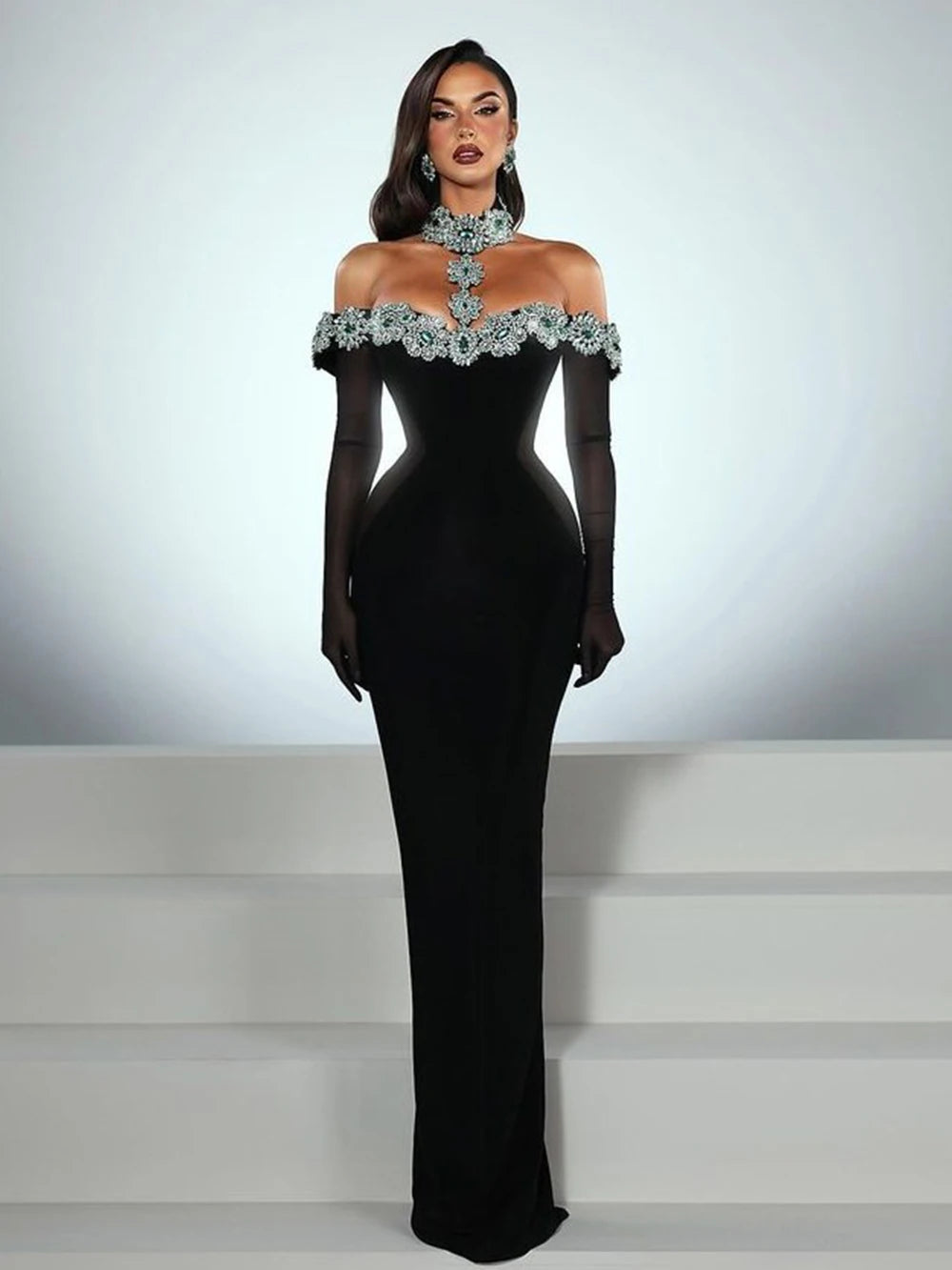 Low-Price Sales are Limited New Luxury Diamond Chain Halter Tight Maxi Bandage Dress Women's Girls Sexy Backless Business Dinner Celebrity Wedding Birthday Evening Party Gowns Female Ladies Luxury Fashion Clothing Supplies
