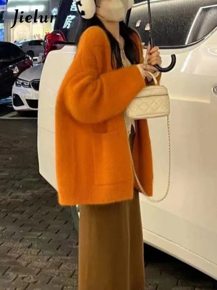 NEW Arrivals Solid Color Chic Long Sleeves Loose Casual Women Cardigan Sweet Knitting Fashion Single Breasted Simple Female Cardigans Ladies Girls Luxury Fashion Clothing Supplies