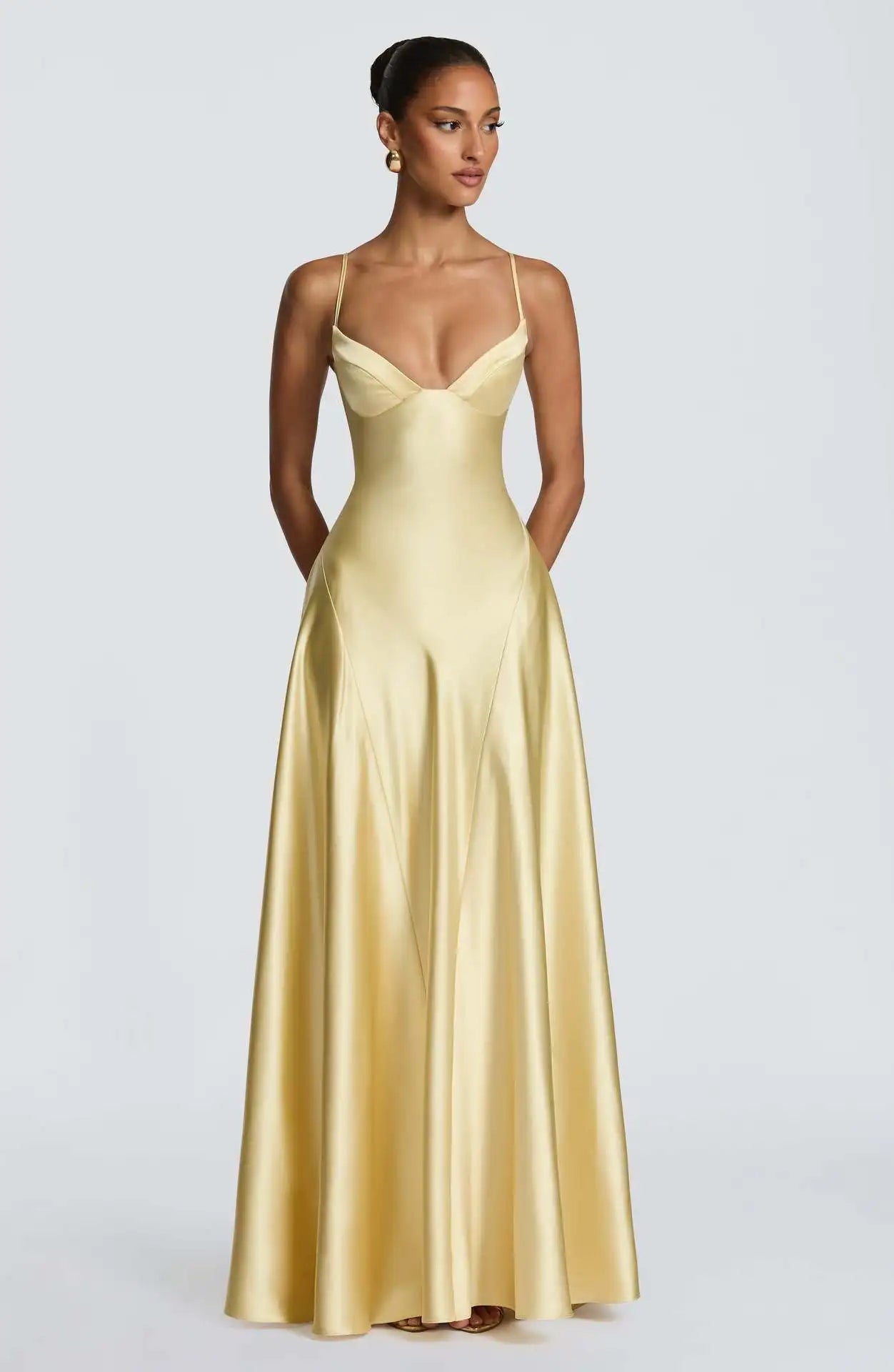7 Types Mini and Maxi Satin Dress Elegant Satin Bustier Maxi Dress Women Yellow Spaghetti Strap V Neck A-Line Dresses Summer Lady Evening Formal Gowns.