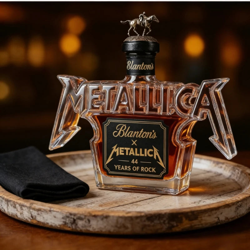 METALLICA Rock Band Shaped Whiskey Decanter Crystal 44th Anniversary Metal Home Display Wine Bottle Collectible Gift for Home Night Club Bars Pubs Barware Accessories