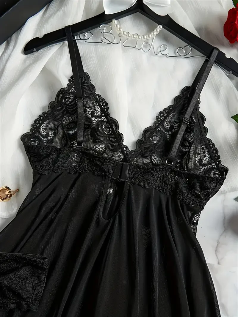 UK S-2XL Plus Size Black/Red Color Sexy Pajamas Sets Sling Transparent Sexy Lingerie Women's Underwear See-Through Sleepwear Lace Nightdress