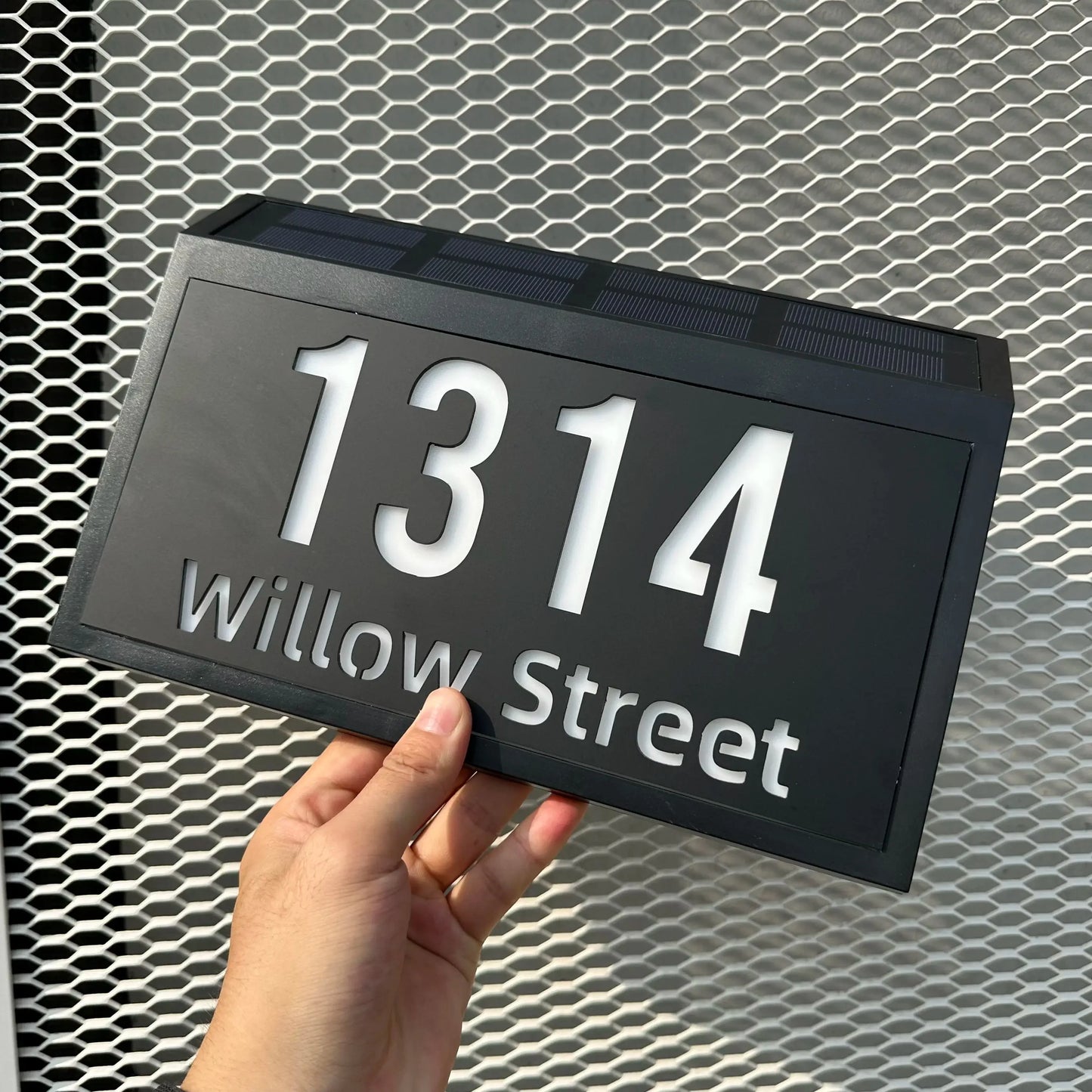 Matte Black/Glossy Gray Color 28cmx18cm Custom Solar LED Powered LED Lights Address Plaque, Modern Acrylic House Number Plate, Durable Outdoor Waterproof Door & Wall Sign Home