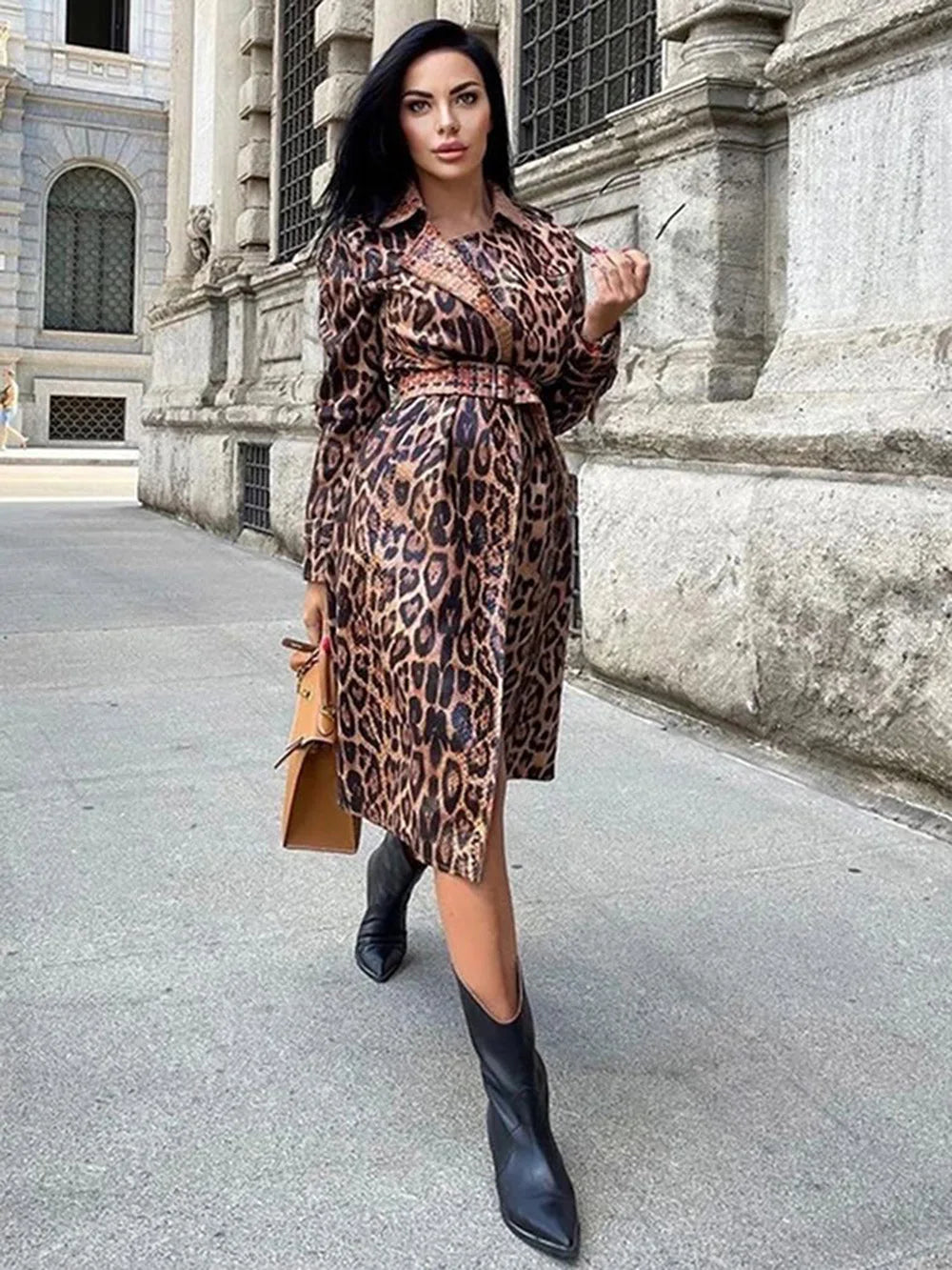 NEW Arrivals Luxury High Quality Winter New Snake Coat Women Sexy Belt Slim Patent Leather Washed Coats Female Evening Red Carpet Evening Nightclub Party Girls Ladies Luxury Fashion Clothing Supplies