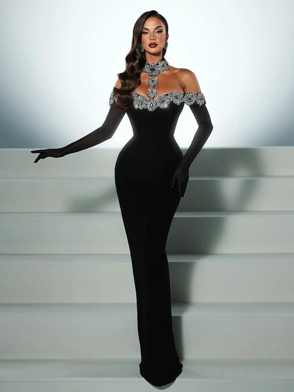 Low-Price Sales are Limited New Luxury Diamond Chain Halter Tight Maxi Bandage Dress Women's Girls Sexy Backless Business Dinner Celebrity Wedding Birthday Evening Party Gowns Female Ladies Luxury Fashion Clothing Supplies