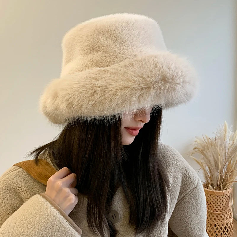 Big Faux Fur Fluffy Bucket Hat for Women Luxury Plush Winter Hat Thicken Snow Oversized Fur Bucket Hat Soft Big Panama Cap