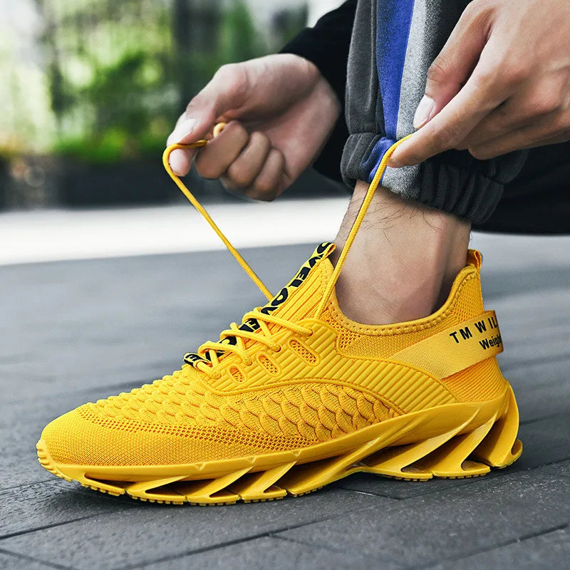 Hot Sale Fashion Yellow Casual Sneakers For Men Non-slip Breathable Man Running Shoes Platform Comfortable Men's Sports Shoes