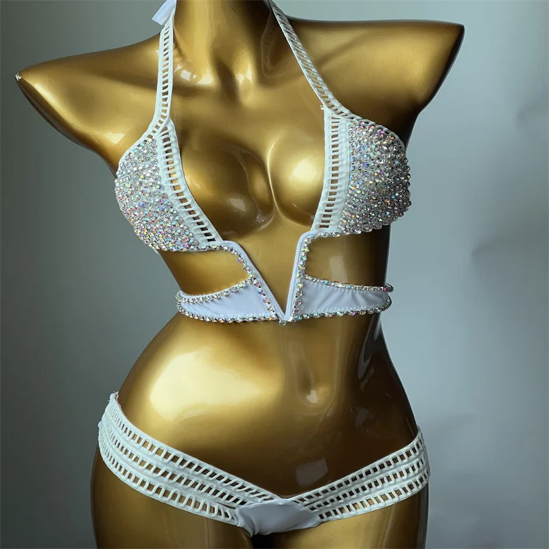 NEW Arrivals Luxury V-Shaped Handmade Pure Color Diamond inlaid Triangle Bikini  Hollow Italian Design High Quality Diamond Bikini Girls Ladies Sexy Beach Wear