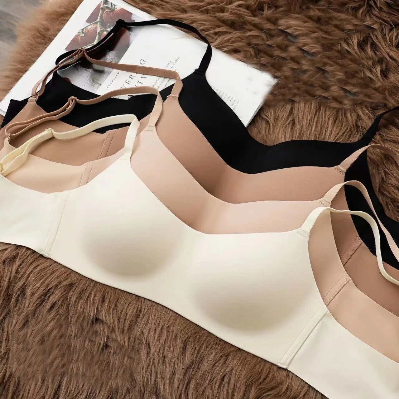 NEW Arrivals 3 PCS Set Black/White/Skin/Brown Color Women's Thin Wireless Bras Girl Seamless Push Up Bra Female Comfortable V-Shaped Underwear Lady Breathable Comfort Lingerie