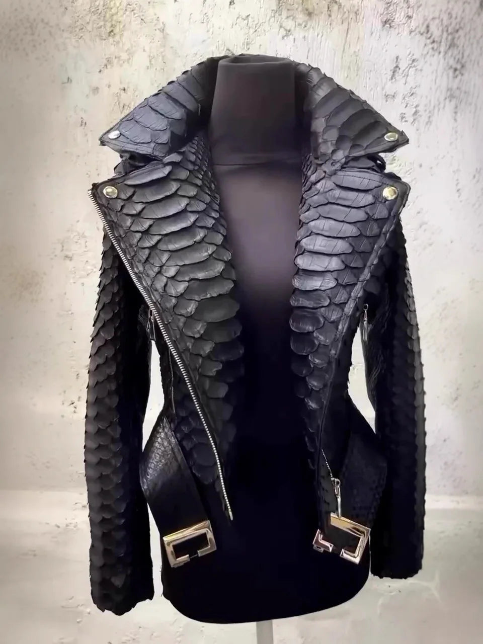 S-3XL UK Plus Size Autumn and Winter Women's PU Leather Black Snakeskin Leather Locomotive Jacket