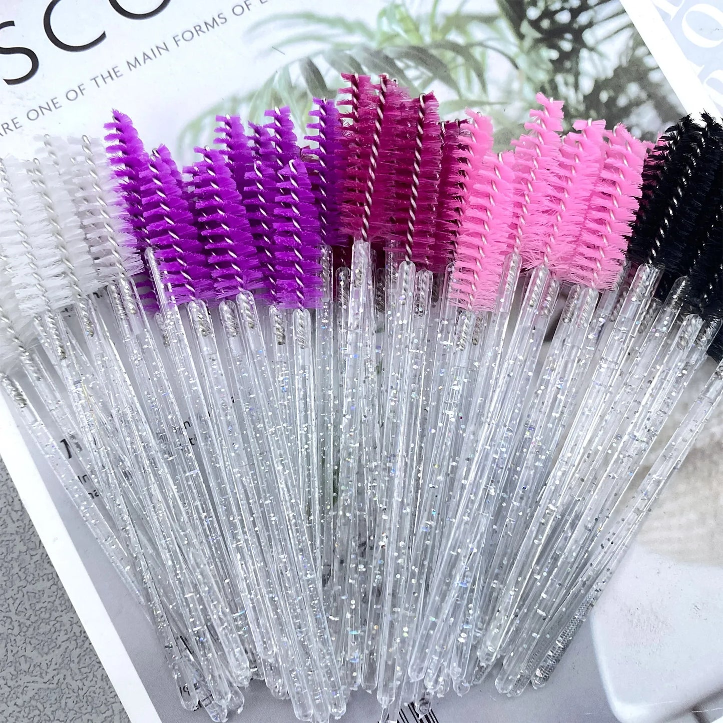 NEW Arrivals 500 PCS Set Eyelashes Brush Crystal Diamond Handle Make-Up Brush Mascara Wands Eyelash Extension Tool Supplies Applicator Spoolers Women Girls Cosmetic Accessories