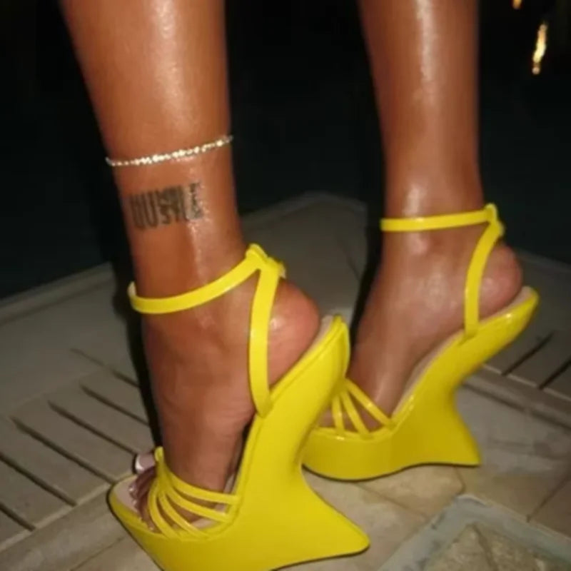 3 Colors UK (3-10) Size Summer New Strange Style Platform Sandals Cross Strap High Heels Slingback Street Shoes Ladies Ankle Buckle Evening Party Shoes