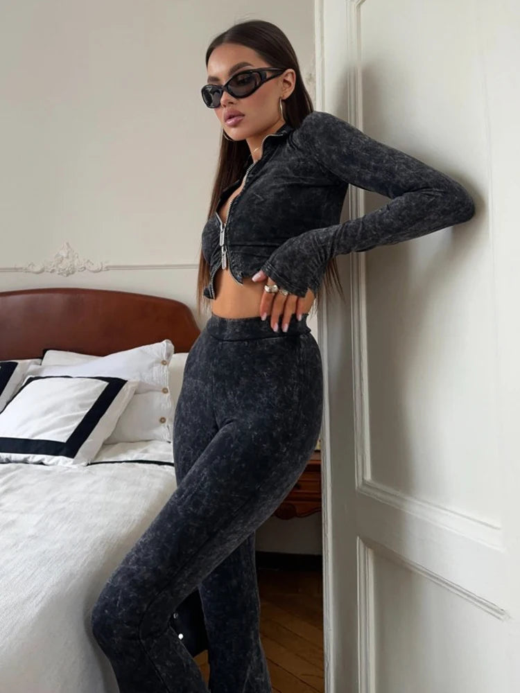 NEW Arrivals 2PCS Set UK Size  Women's Suit ( Tops+ Long Flare Pants) Italian Fashion Casual Tracksuits Skinny O-Neck Long Sleeves Zipper T Shirt  Female Girls Sexy Fashion Apparel Products