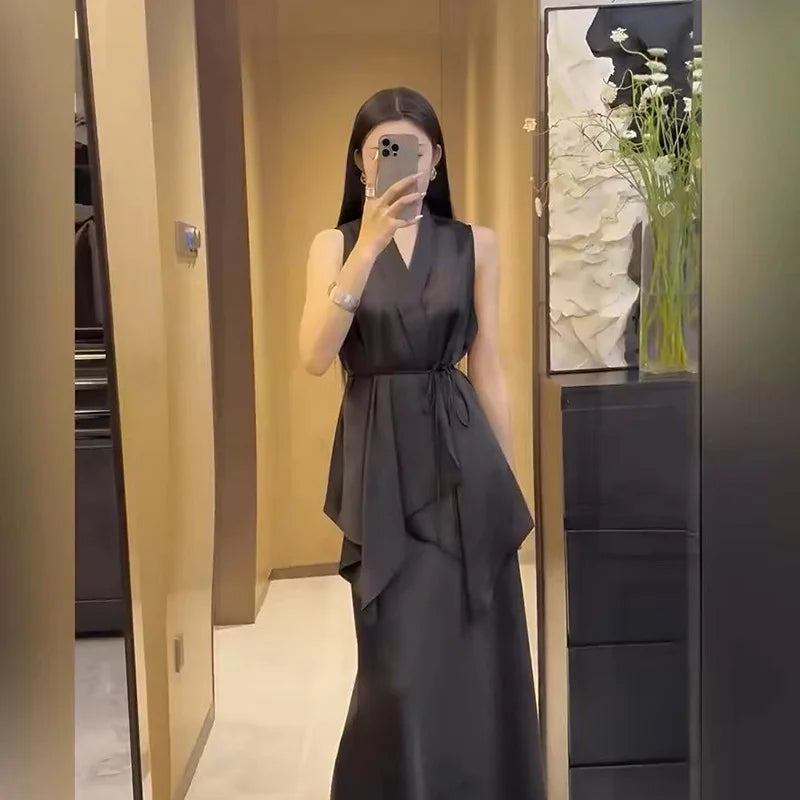 NEW S-3XL Plus Size 4 Colors Temperament Satin Sleeveless Tank Top Top Tee Summer Fashion Lacing Pleated Mid Length Top Ladies Fashionable V-Neck Blouse Tops