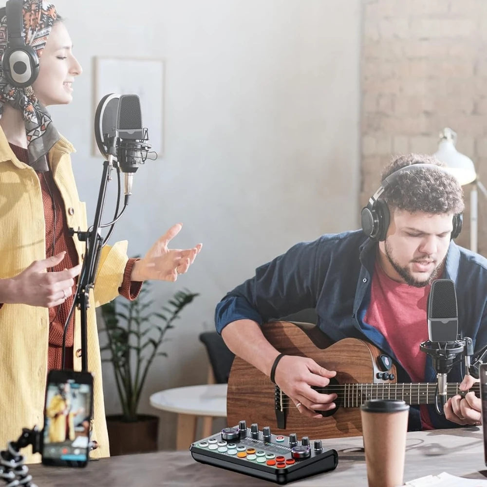 Professional P99 Live Sound Card Podcast Equipment Live Broadcast DJ Device with MC98 Microphone Set For Music/Recording Live Streaming