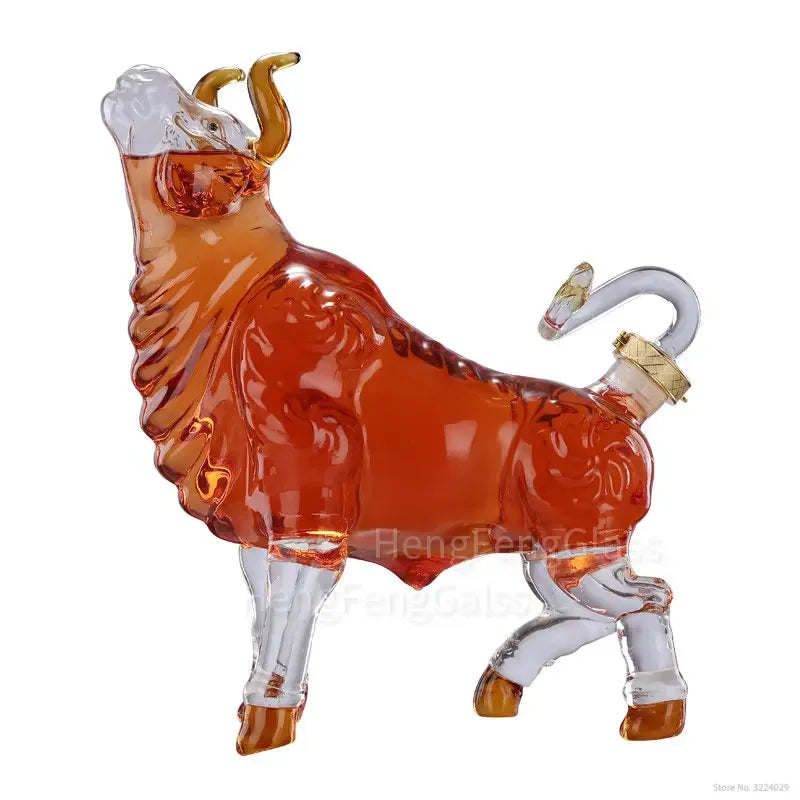 1000ML Bull Shaped Lead-Free Wine Decanter Whiskey Alcohol Storage Container Glass Bottle Whiskey Decanter for Liquor Scotch Bourbon Home Bar Pubs Night Club Decorations Barware Accessories