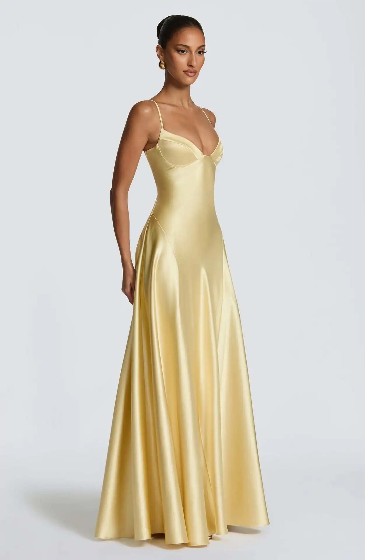 7 Types Mini and Maxi Satin Dress Elegant Satin Bustier Maxi Dress Women Yellow Spaghetti Strap V Neck A-Line Dresses Summer Lady Evening Formal Gowns.