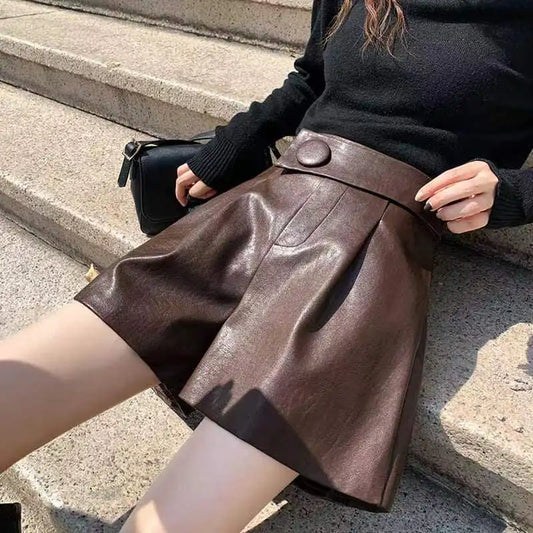 NEW Arrivals S-4XL Size Dark Brown/Black Women Spring Autumn Fashion PU Leather Shorts Female High Waist Loose Shorts Ladies Solid Color Loose Casual Shorts U501 Evening Party Streetwear