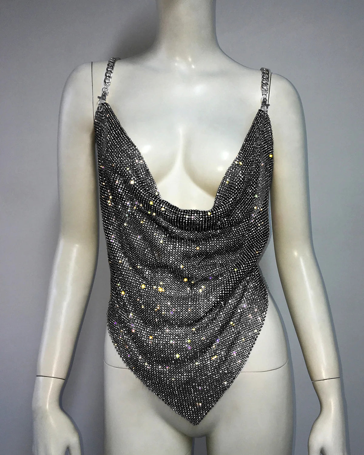 Black/Silvery/Gold Color Sexy Deep V Neck Backless Sling Crop Top For Women Glitter Diamonds Metal Sequin Luxury Tank Top Summer Evening Beach Party Nigh Clubwear Clothes