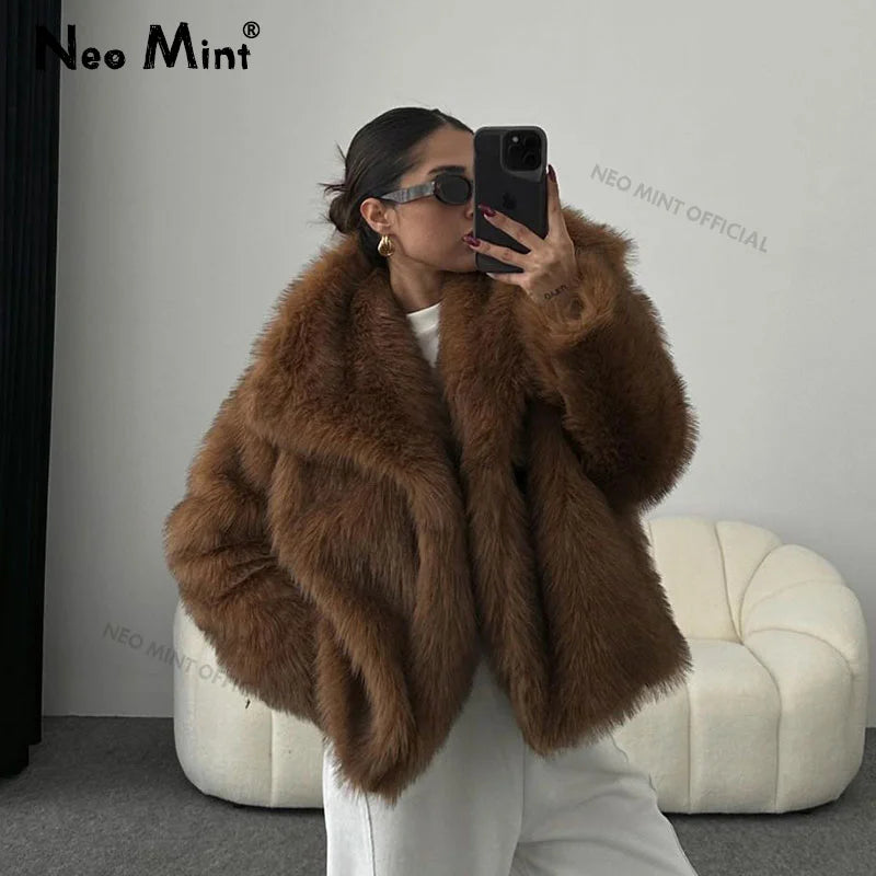 NEW Arrivals Winter Iconic Blogger Girls Snow Clothes Supplies Fashion Fluffy Square Collar Faux Fur Coat Women Ins Hot Chic Girls Fox Fur Jacket Outerwear Female Women Luxury Fashion Clothing Products