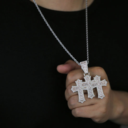 New Iced Out Cross Pendant Necklace For Women Men Bling Prong Setting Cubic Zirconia Cross Charm Luxury Hip Hop Fashion Jewelry Accessories.