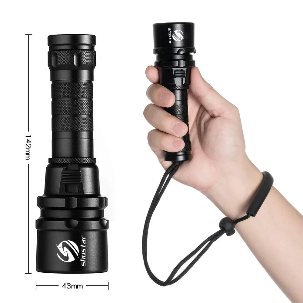 High Power Diving Flashlight IP68 Highest Waterproof Rating Professional Diving Light Powered by 18650 Battery With Hand Rope