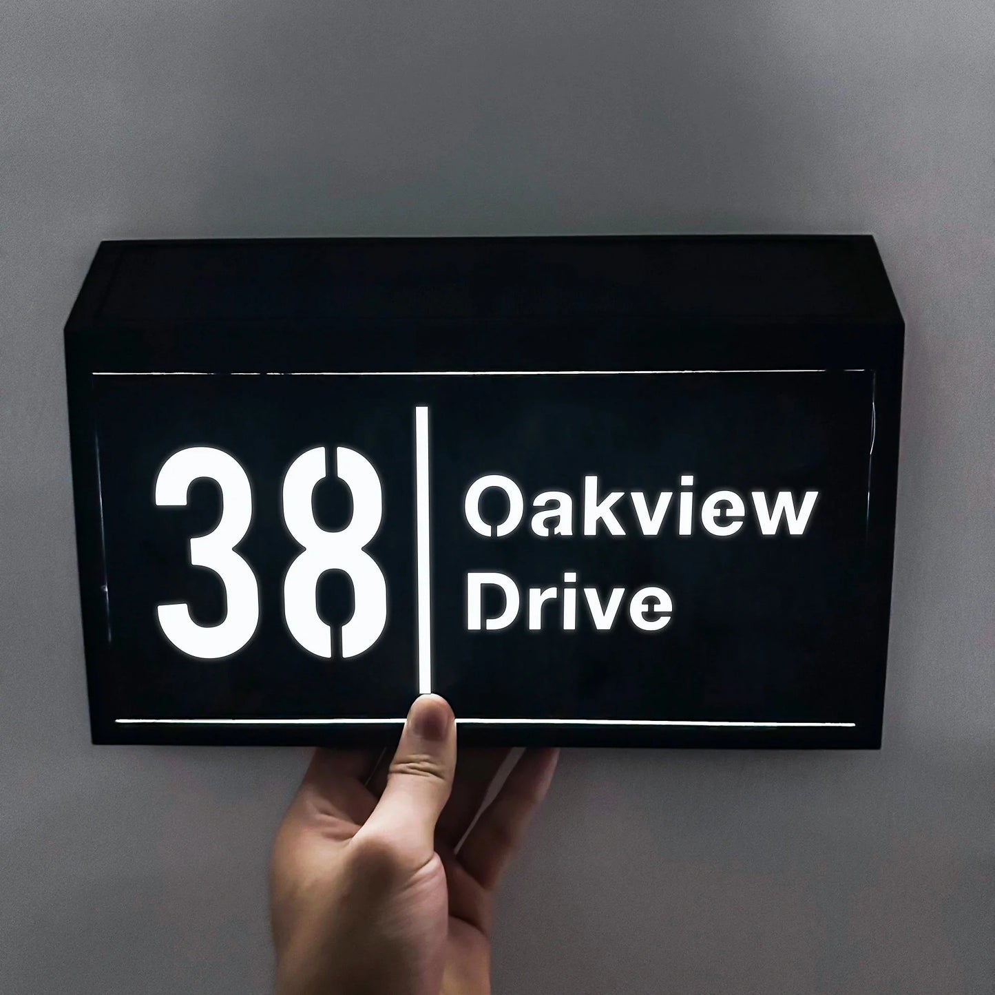 Matte Black/Glossy Gray Color 28cmx18cm Custom Solar LED Powered LED Lights Address Plaque, Modern Acrylic House Number Plate, Durable Outdoor Waterproof Door & Wall Sign Home