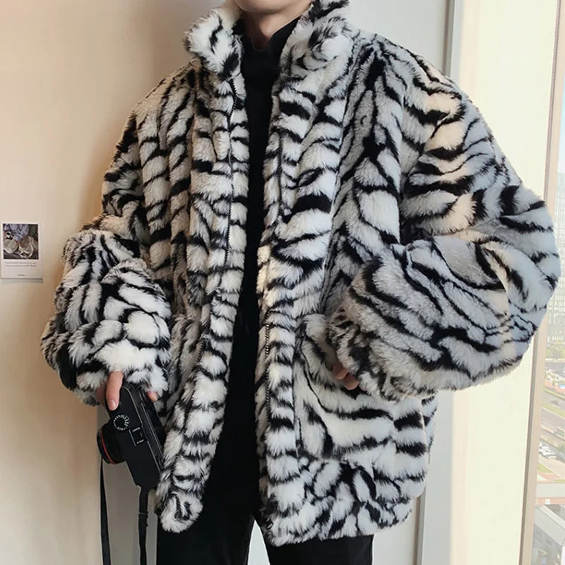 M-3XL Faux Fur Coat for Men Turn-Down Collar Tiger Leopard Imitate Fur Jacket Thick Winter Warm Snow Clothes Supplies Fluffy Plush Loose Jumper Outwear Gifts for Husband Boyfriend Lover Men Luxury Fashion Clothing Products