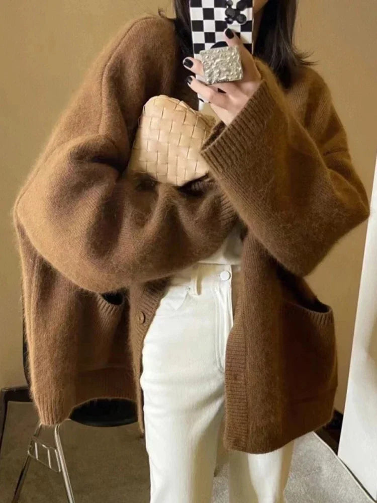NEW Arrivals Solid Color Chic Long Sleeves Loose Casual Women Cardigan Sweet Knitting Fashion Single Breasted Simple Female Cardigans Ladies Girls Luxury Fashion Clothing Supplies