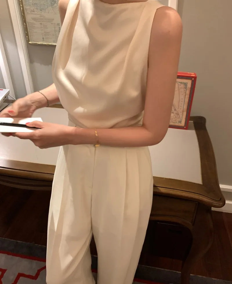 NEW Arrivals Beige/Black Feminino Sexy Backless Ropa Mujer Women Top New Sleeveless Clothes Round Neck Tanks & Camis Summer Elegant Tops Evening Beach Party Clothes