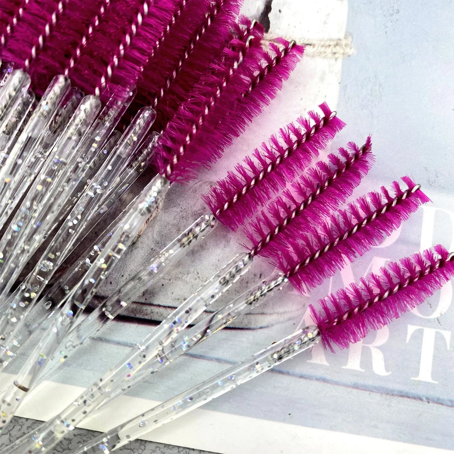 NEW Arrivals 500 PCS Set Eyelashes Brush Crystal Diamond Handle Make-Up Brush Mascara Wands Eyelash Extension Tool Supplies Applicator Spoolers Women Girls Cosmetic Accessories