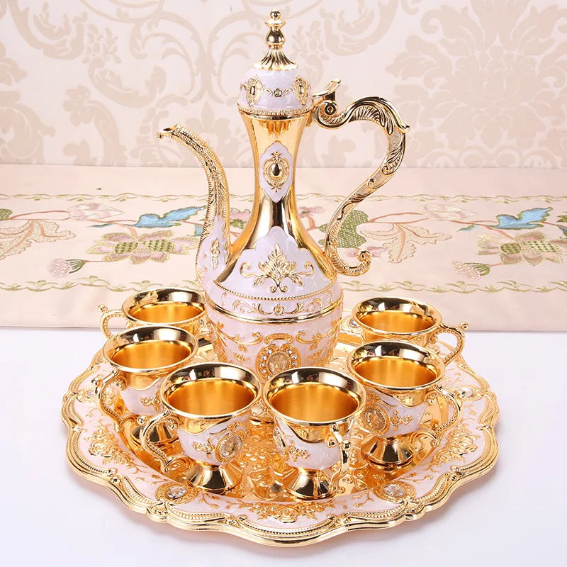 New Arrival 8 Colors Elegant Golden White Wine Set Court Wine Jug Cups Plate Set Home Bar Exquisite Decor