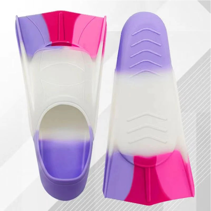 XS-XL Size Adults Kids Colorful Swimming Training Fins for Summer Beach Swimming  Elastic and Soft Silicone Diving Frog Shoes