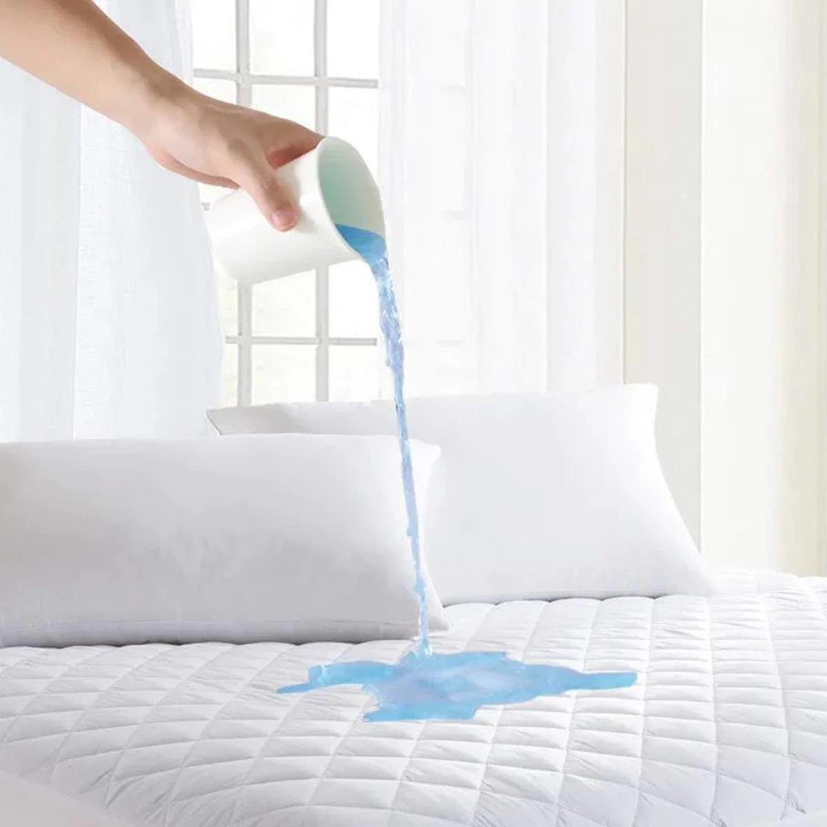 UK Made Single/Double/Super King Bamboo Quilted Waterproof Mattress Protectors Anti Bed Bug Protector, Allergen Protection, Easy To Clean, Soft Bamboo Material Home Bedding Supplies