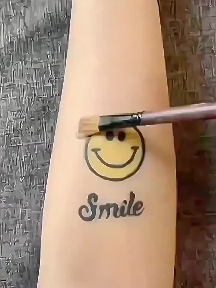 Full-Coverage Concealer for Mature Skin - Ideal for Natural Makeup to Cover Dark Circles, Spots, Marks, and Tear Troughs, with Long-Lasting Matte Finish