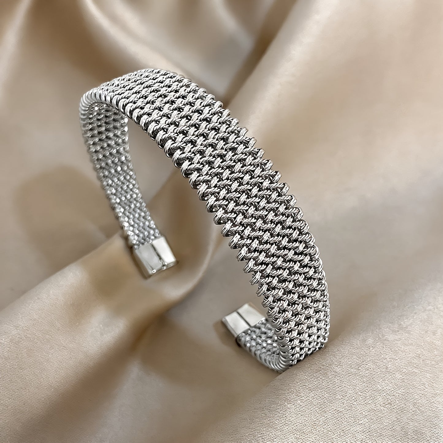 NEW Fashion  Woven Bracelet | 18K Golden Plated 304 Stainless Steel Metal Bracelet | Versatile Accessory for Daily and Party Occasions Silver and Golden Bracelet Women Jewelry Accessories