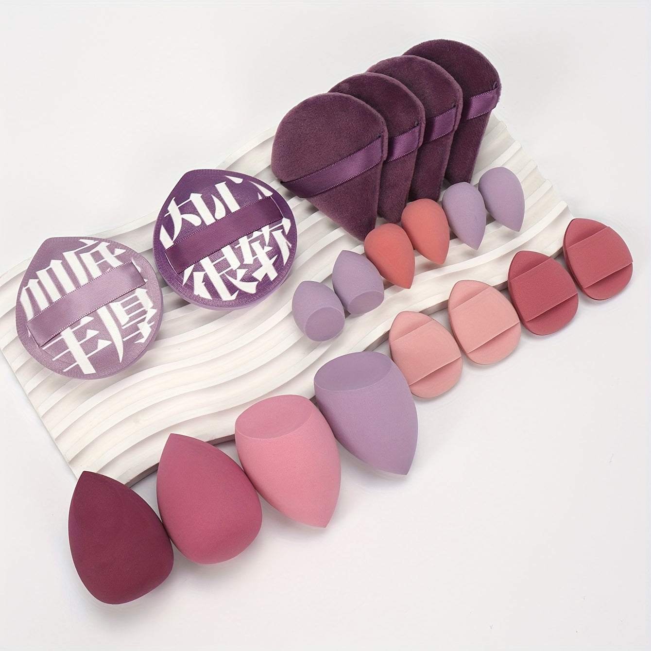 20 PCS Set Marshmallow Set, 2 Cushion Puffs & 4 Loose Powder Puffs & 4 Makeup Sponges & 6 Makeup Sponges & 4 Cushion Puffs, Beauty Makeup Sponge Mixed with Bb Cream, Foundation, Concealer, Especially Suitable for Covering Loc