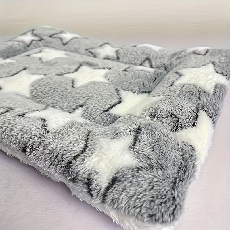 Ultra-Soft & Extra-Thick Plush Pet Mat - Star-Patterned Flannel Cushion for Cats & Dogs, Non-Slip Bottom, Cozy Warmth, Machine Washable, Indoor Comfort for All Breeds, Anti-Slip Pet Accessory | Plush Pet Cushion | Durable Po