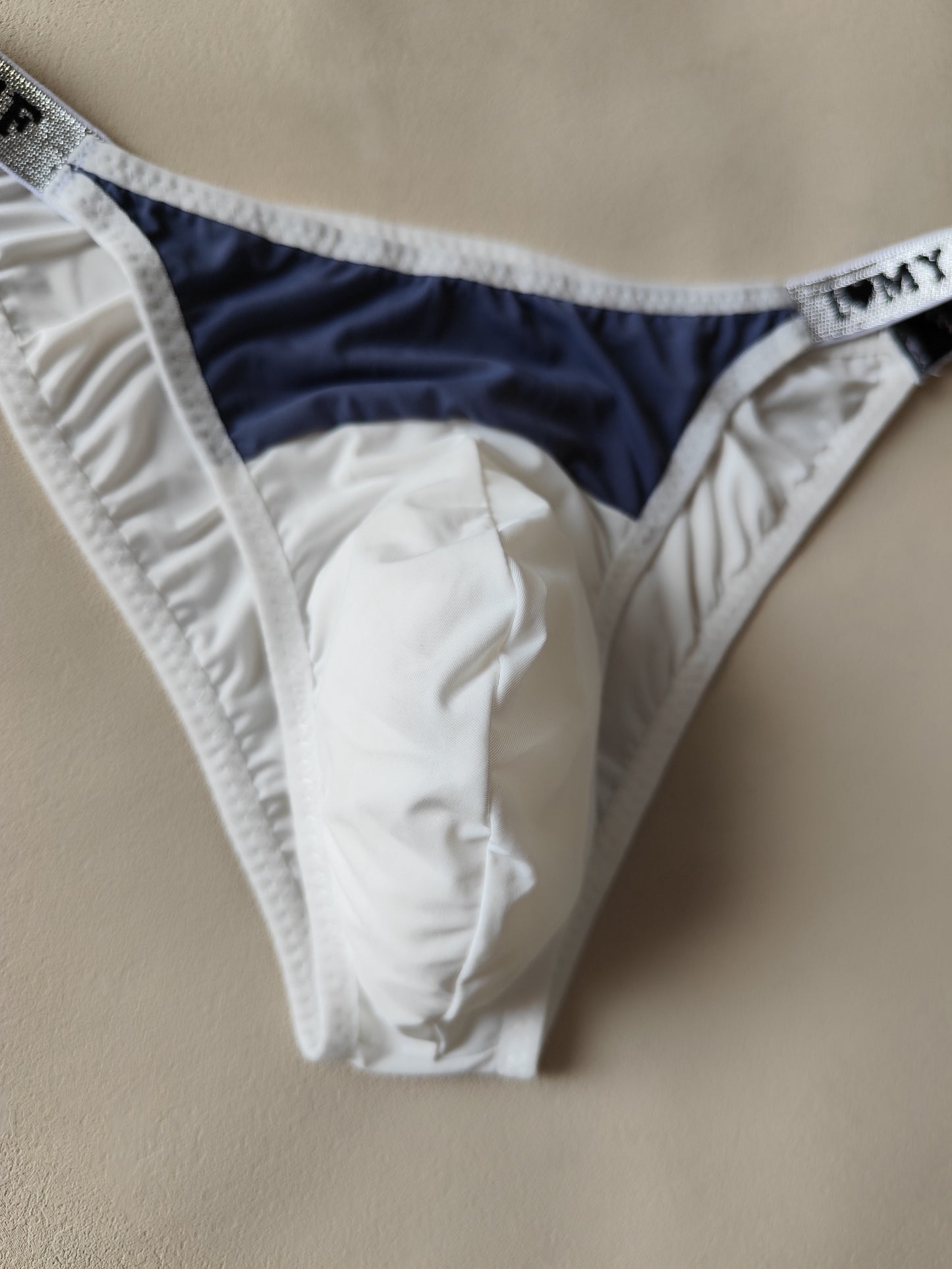 3pcs Men's Sexy Low-Rise Briefs with Love Waistband - Soft, Breathable Nylon Underwear with Stylish Pouch Design, Sizes M/L